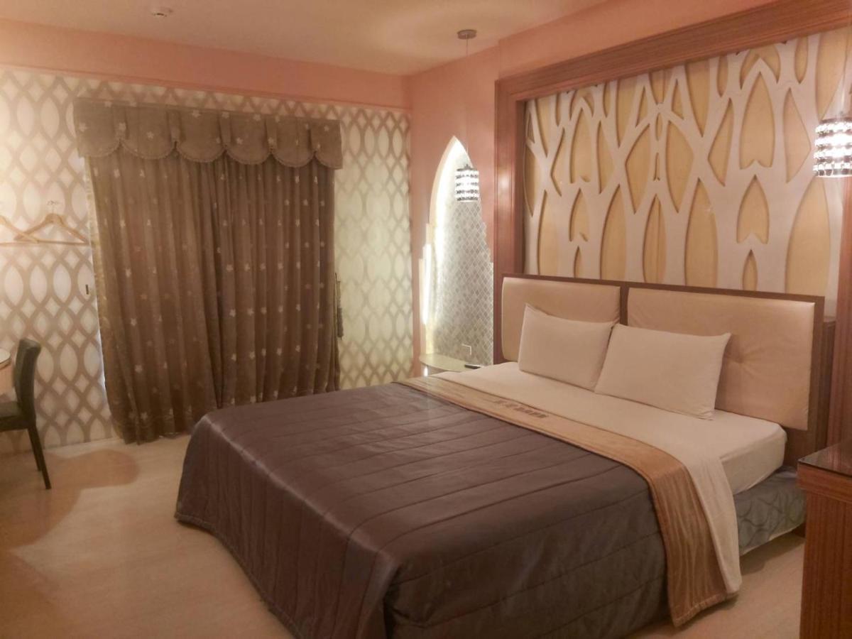 Chateau Motel Kaohsiung Zewnętrze zdjęcie