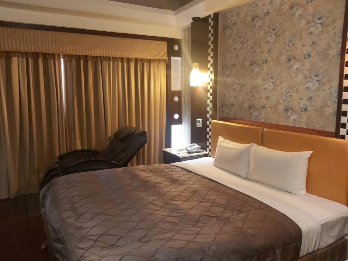 Chateau Motel Kaohsiung Zewnętrze zdjęcie